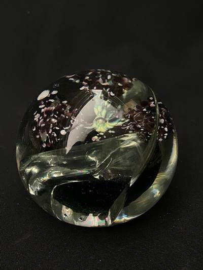 Стъклено топче