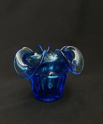 Стъклен пепелник