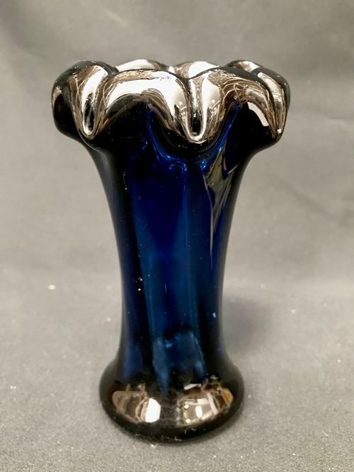 Стъклена ваза