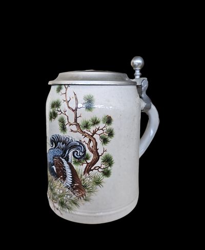 Халба с капак ,вместимост 0,5L