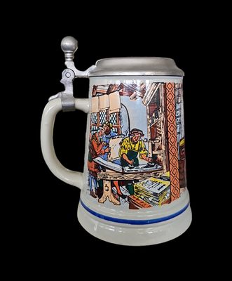 Халба с капак ,вместимост 0,5L