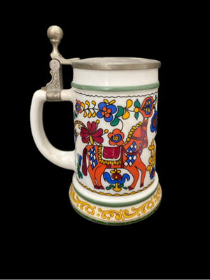 Халба с капак ,вместимост 0,5L