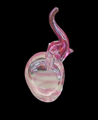 Стъклена статуетка