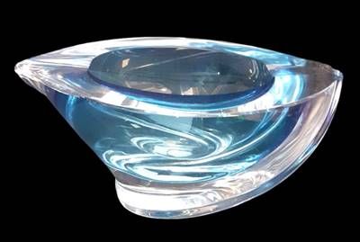 Стъклен пепелник Стъклен пепелник