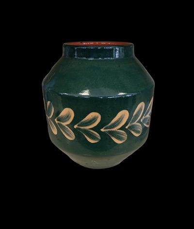 Керамична ваза