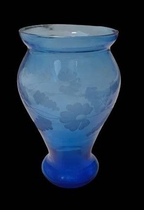 Стъклена ваза Стъклена ваза