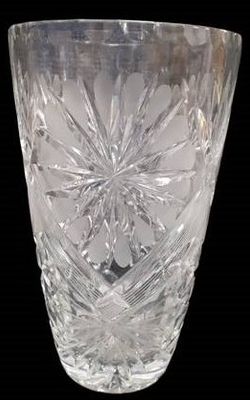 Кристална ваза