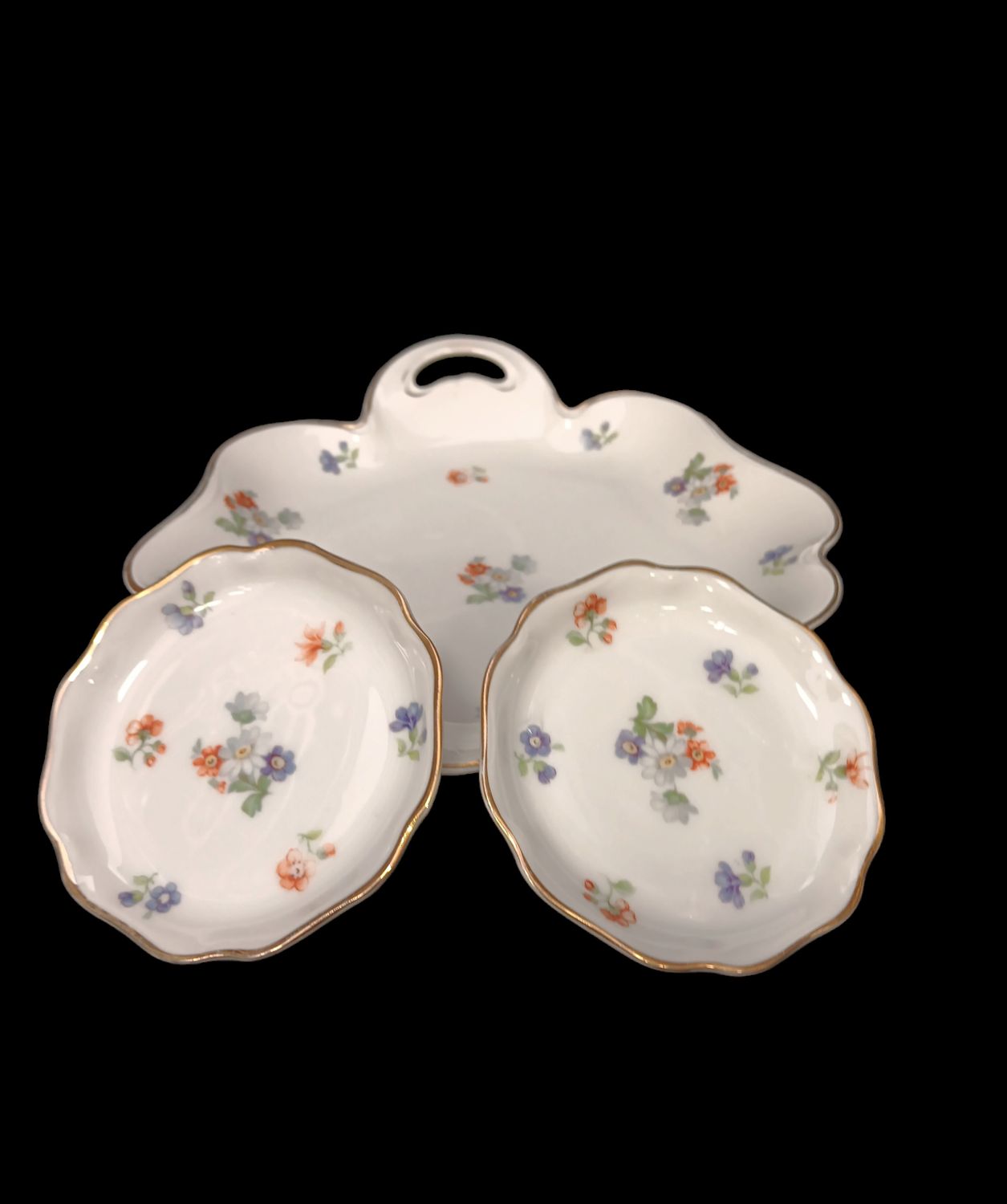 Порцеланов сервиз