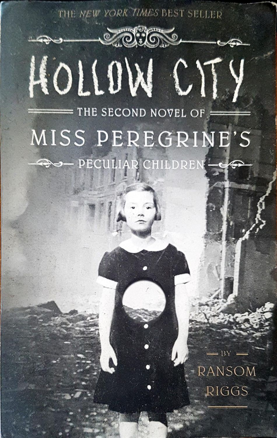 Hollow city