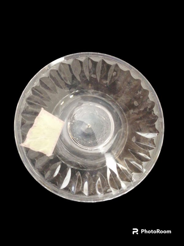 Стъклена ваза, кристал