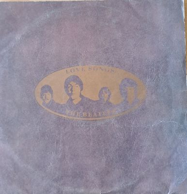 The Beatles: Love Songs (Албум от 2 плочи) The Beatles: Love Songs (Албум от 2 плочи)