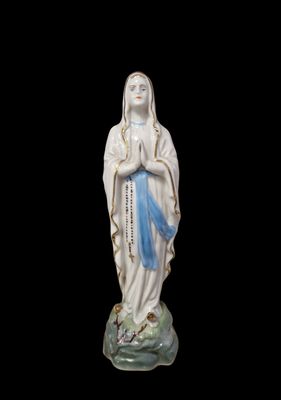 Порцеланова статуетка