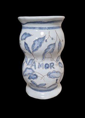 Керамична ваза