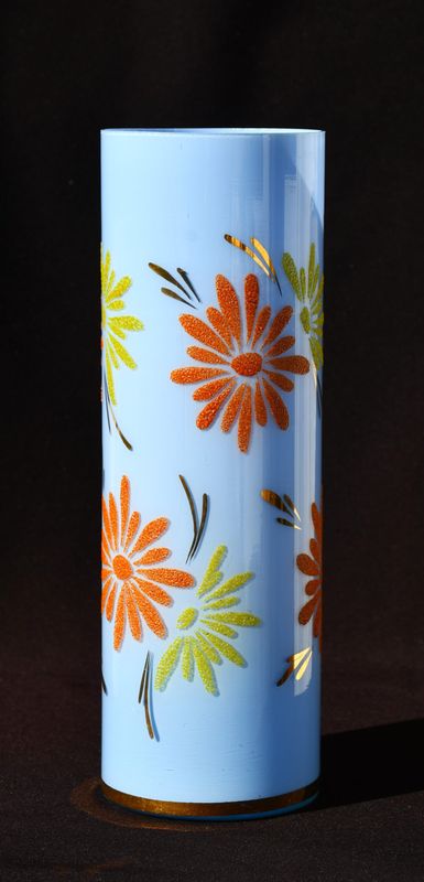 Винтидж ваза ръчно декорирана