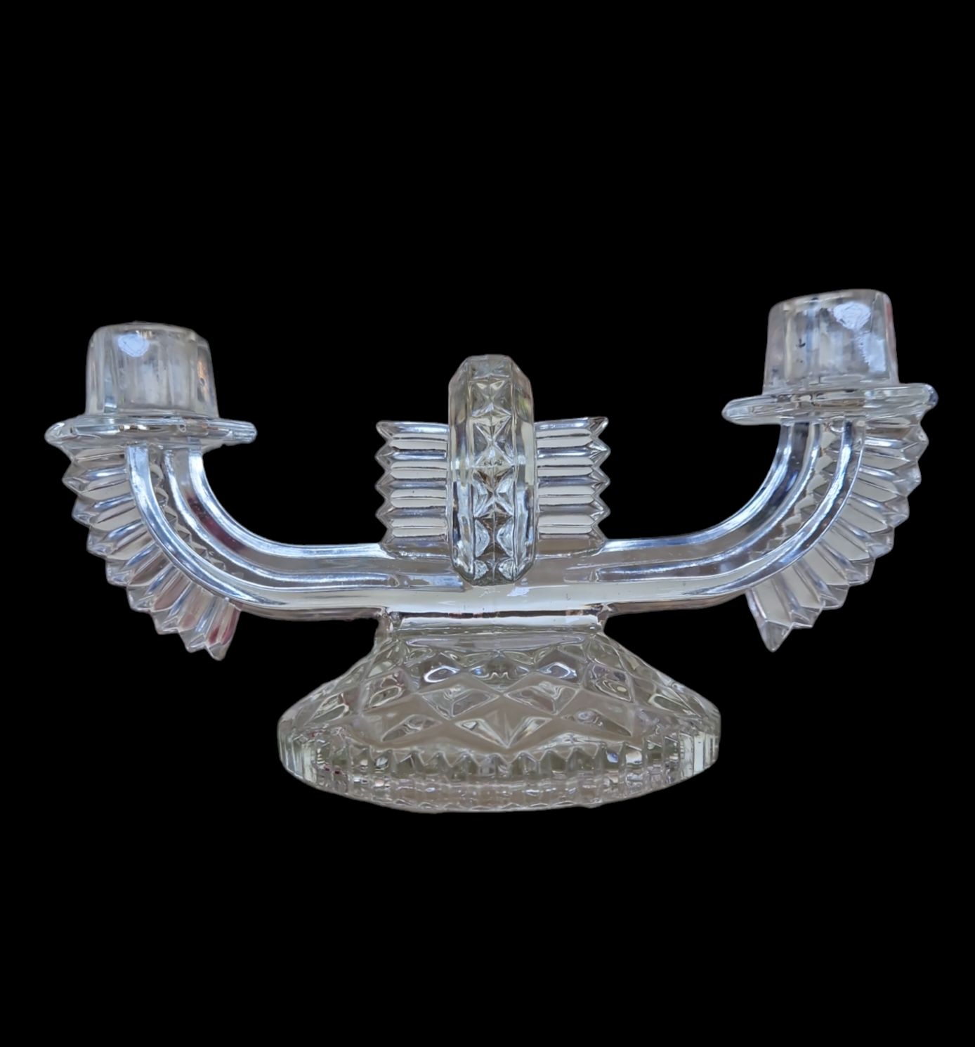 Стъклен свещник