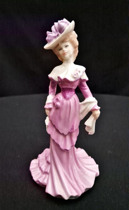 Порцеланова статуетка Coalport - лимитирана колекция Lady Rose