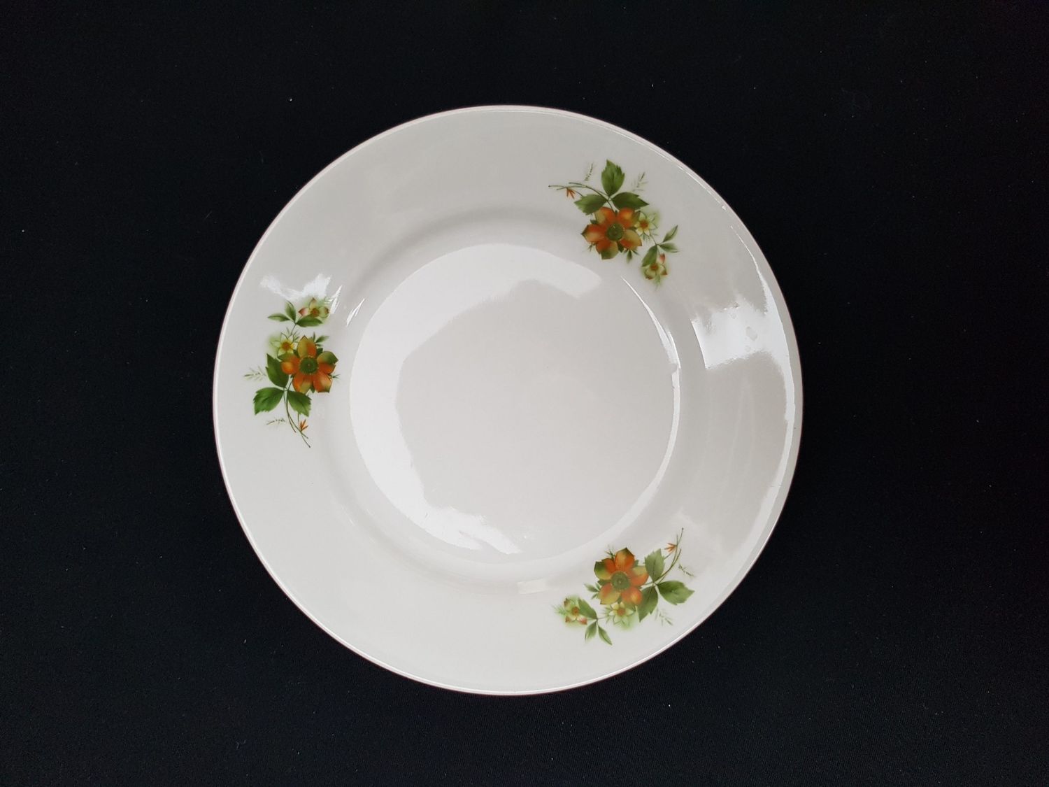 Дълбока чиния Дълбока чиния