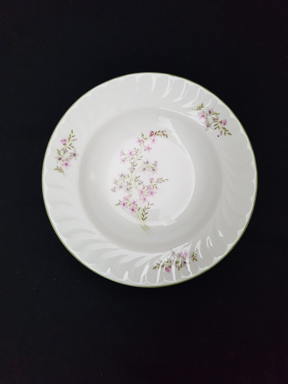 Дълбока чиния Дълбока чиния