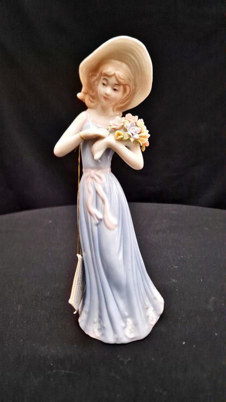 Порцеланова статуетка Gianni - Suzy
