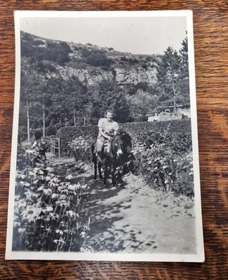 Снимка - Невена Дочева 1936 Ловеч Снимка - Невена Дочева 1936 Ловеч