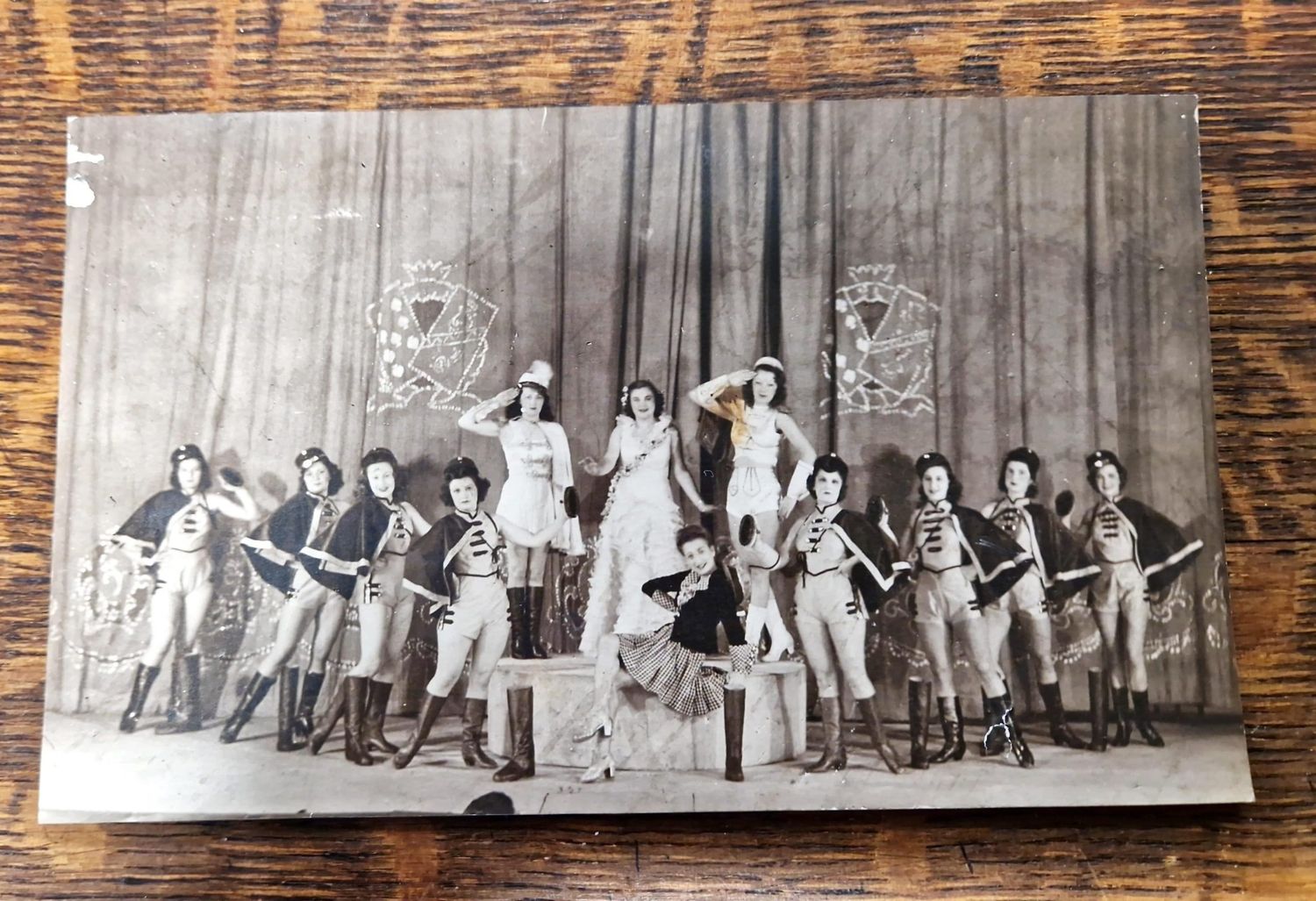 Плакат - Невена Дочева