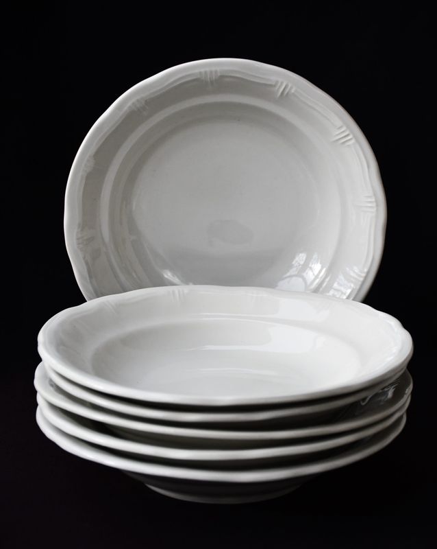 Коплект винтидж чинии "Изида" 6 бр.