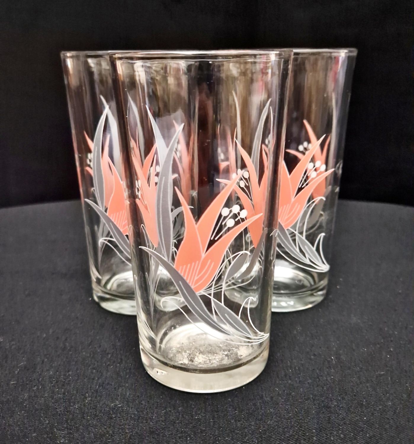 Стъклени водни чаши - на брой