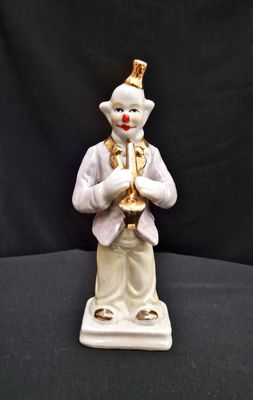 Порцеланова статуетка