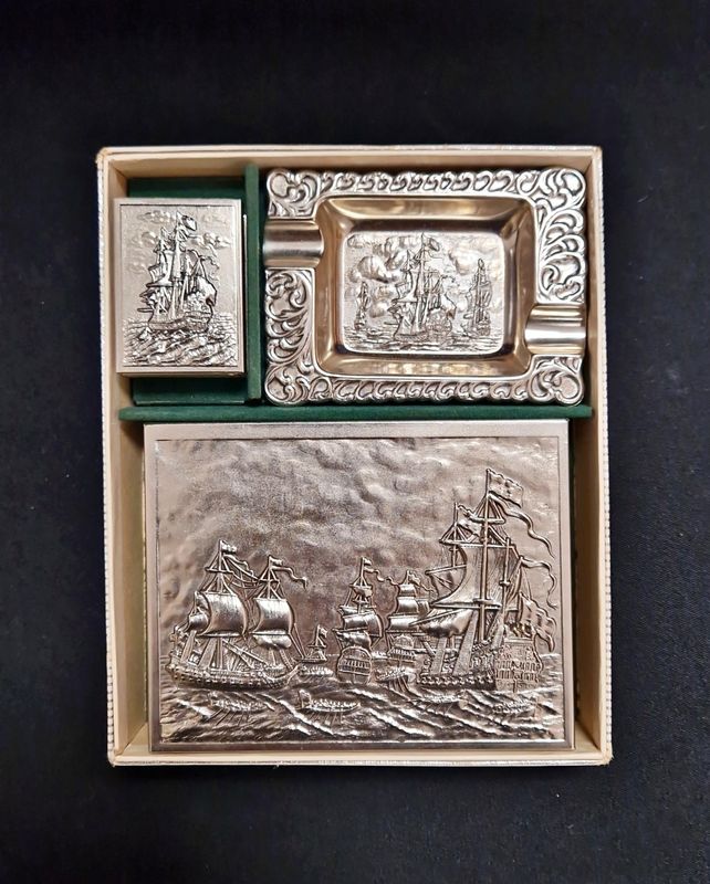 Подаръчен комлект