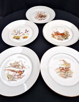 Порцеланови дълбки чинии "Изида" - на брой