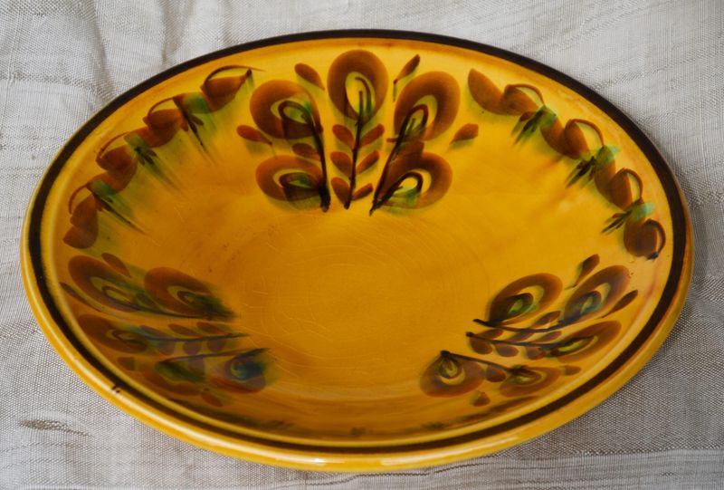 Винтидж съветска чиния - майолика