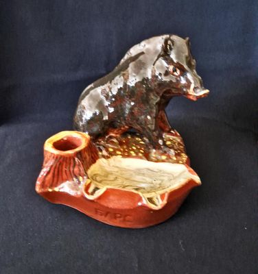 Керамичен пепелник с глиган