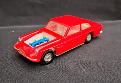 Пластмасова количка Пластмасова количка