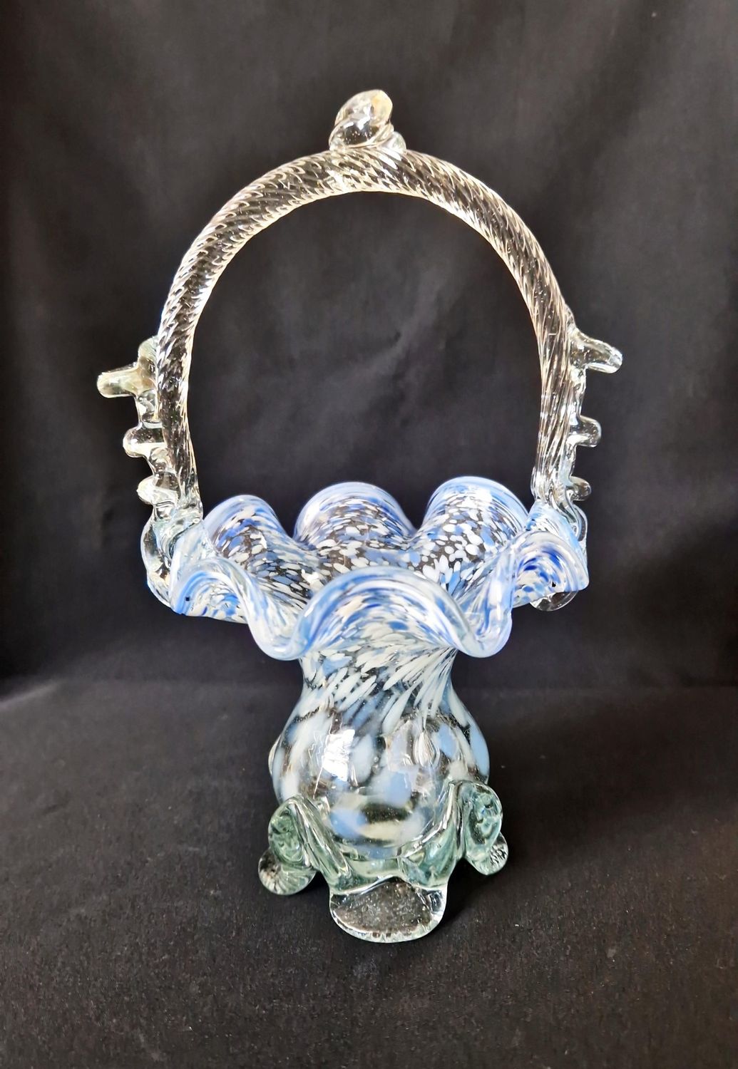 Стъклена кошница Стъклена кошница