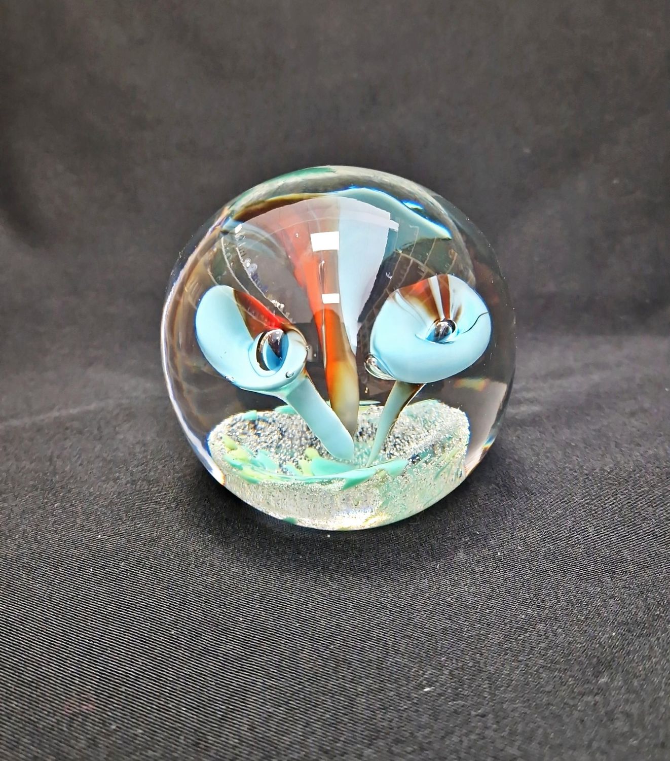 Статуетка цвете - стъкло