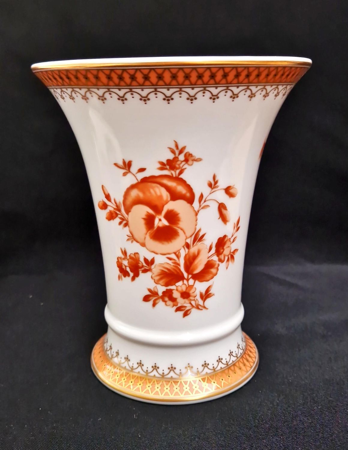 Ваза - порцелан