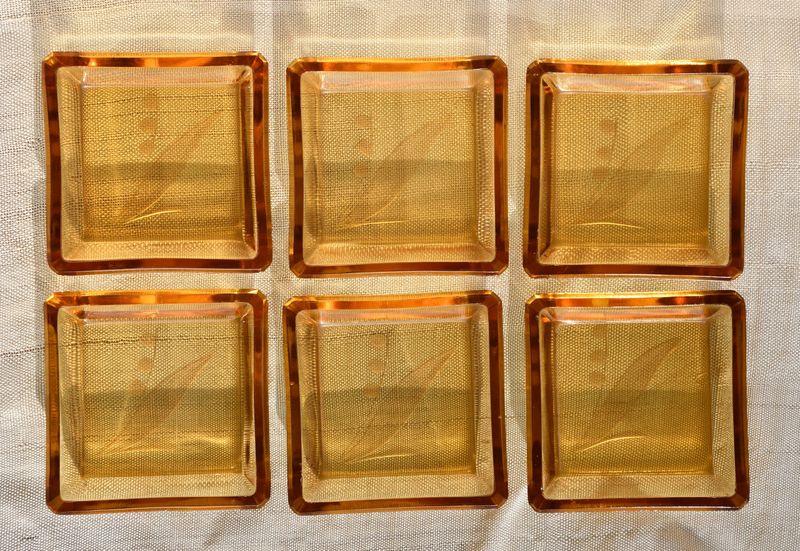 Комплект подложки за чаши Art Deco - ръчно гравирани