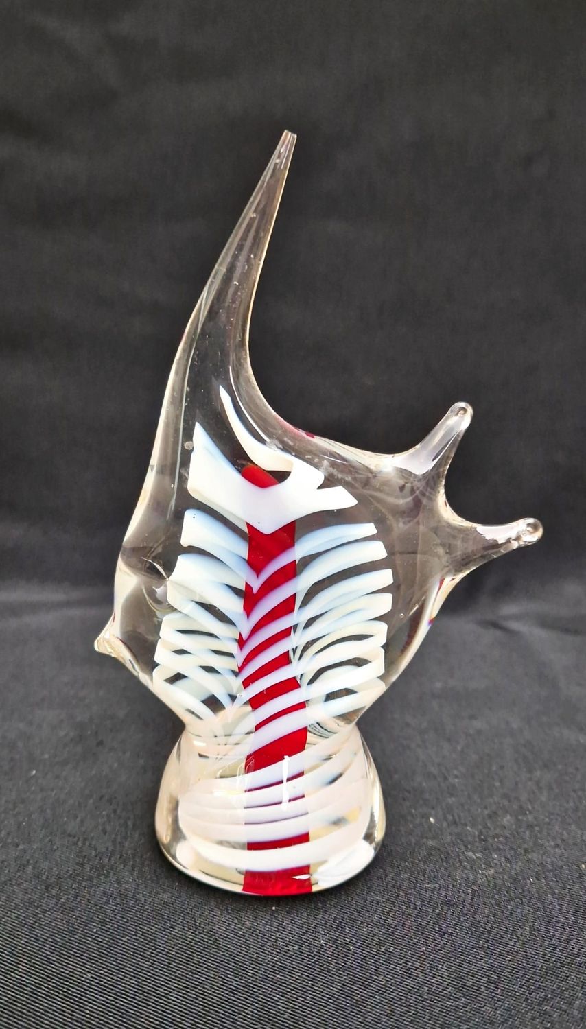 Статуетка риба - стъкло