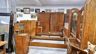 Мебели за спалня, комплект ( Птичи явор 1920-1930) Мебели за спалня, комплект ( Птичи явор 1920-1930)