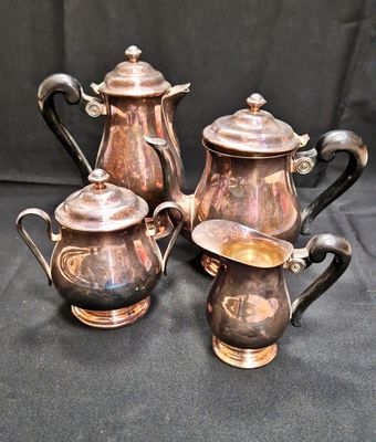 Метален сервиз