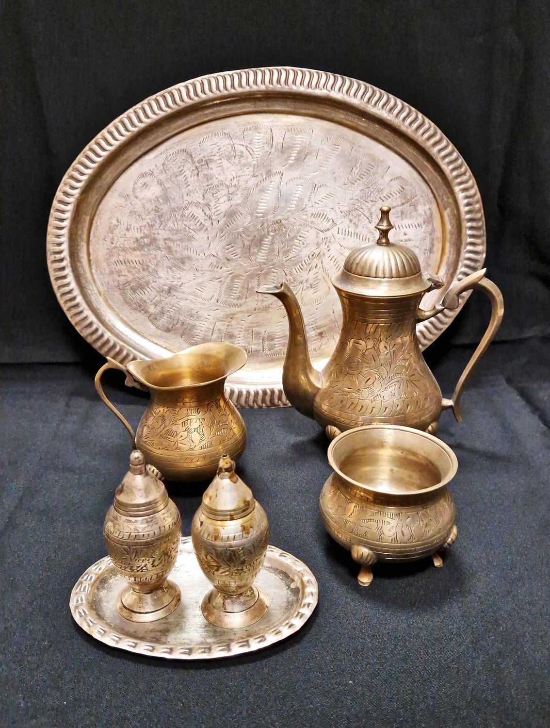 Метален сервиз