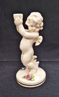 Статуетка - порцелан