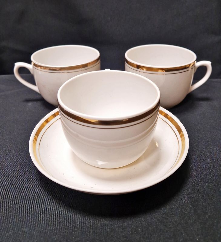 Чаша чай и кафе