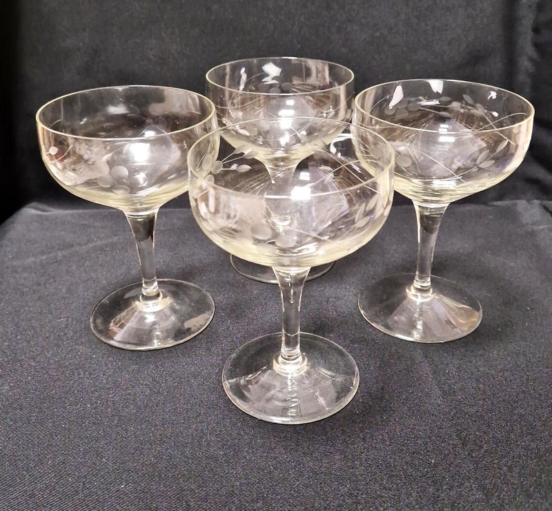 Чаша за коктейл