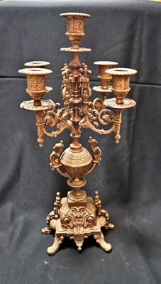 Свещник Свещник