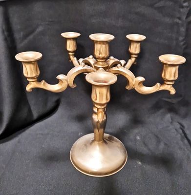 Свещник Свещник