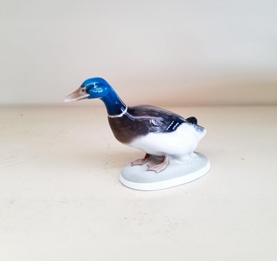 Статуетка - порцелан