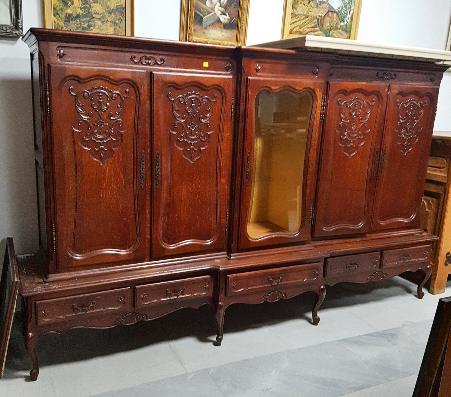 Шкаф от 2 части