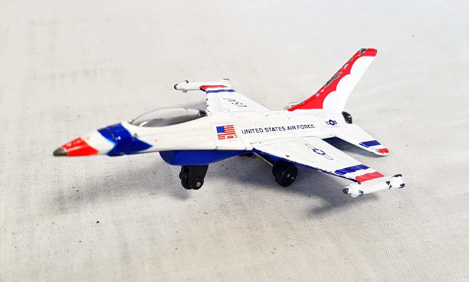 Метално самолетче Matchbox