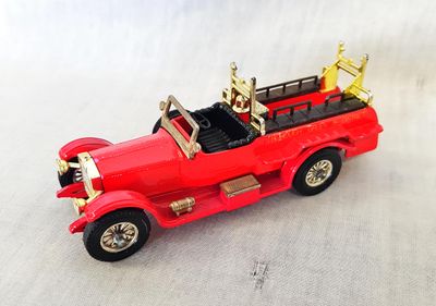 Метална количка Matchbox Метална количка Matchbox